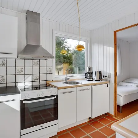 Skjold - 600m From The Sea By Interhome Feriehus Grenå