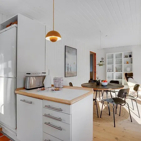 Feriehus Skjold - 600m From The Sea By Interhome *