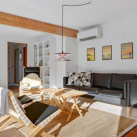 Skjold - 600m From The Sea By Interhome Feriehus *